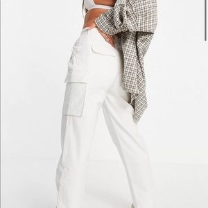 ASOS DESIGN hourglass pleat front chino with cargo pockets in white